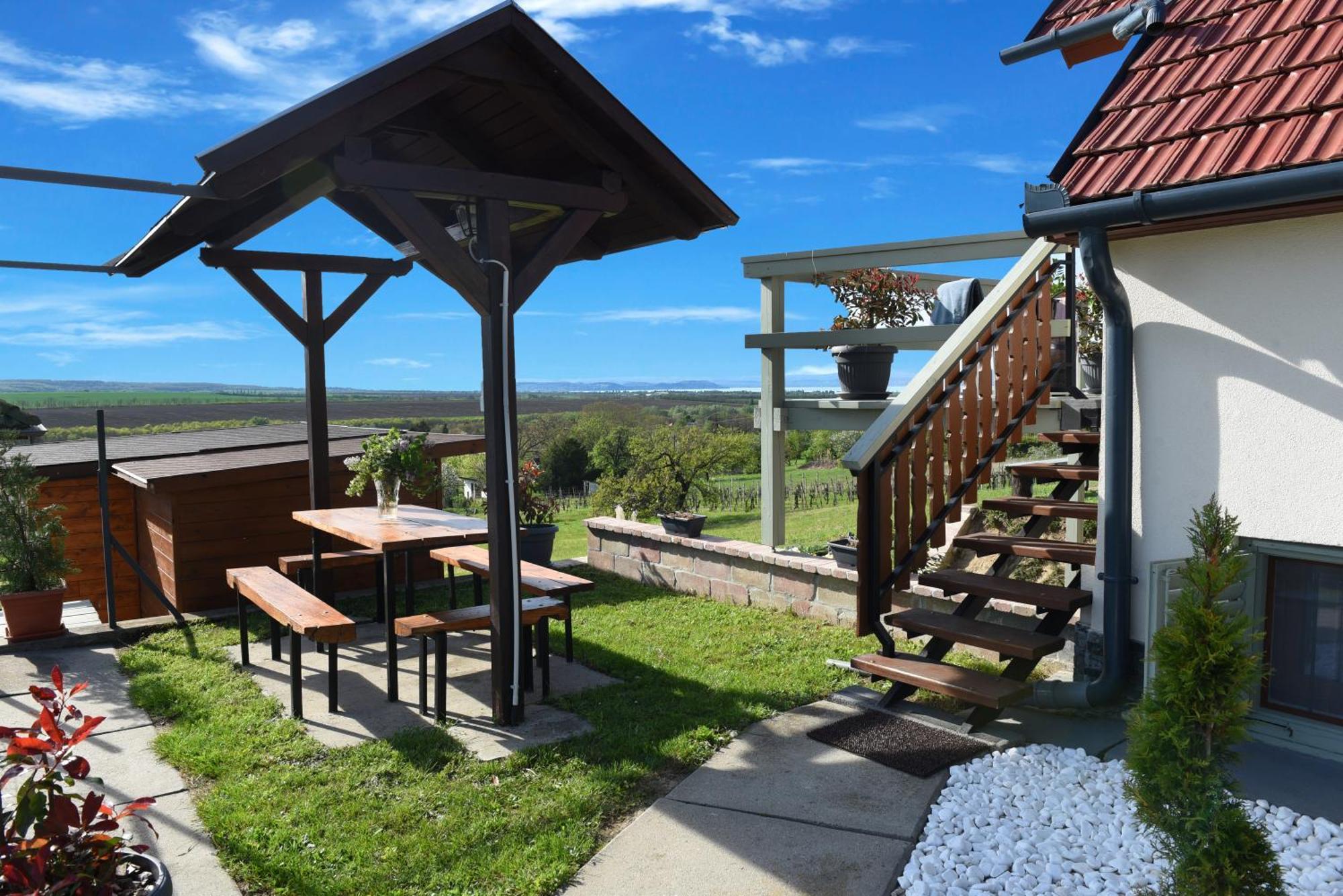 Jodi-Hegy Resort Siofok Exterior photo